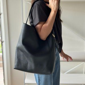 CO-Collections beautiful, premium leather tote